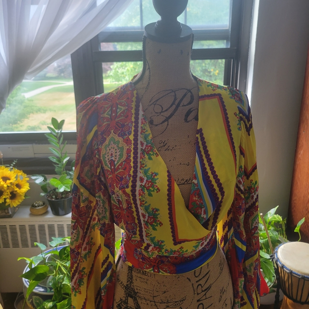 Beautiful Mosaic Bohemian Bell Sleeve Blouse